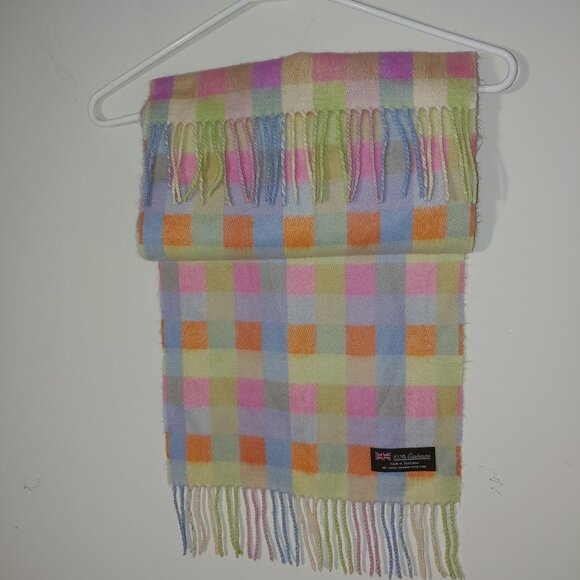 100% Cashmere Made in Scotland Pastel Colors Fringed Scarf OS - Picture 1 of 4